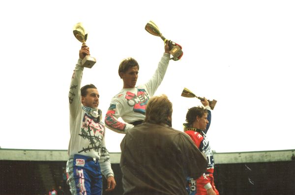 Helsinki Olympiastadion supercross 1991 Mitalikolmikko 1. Craig, 2.Young, 3.Bervoets